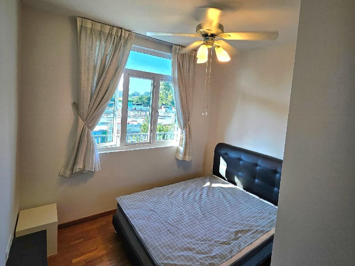 Condominium for Rent: D16, 486397