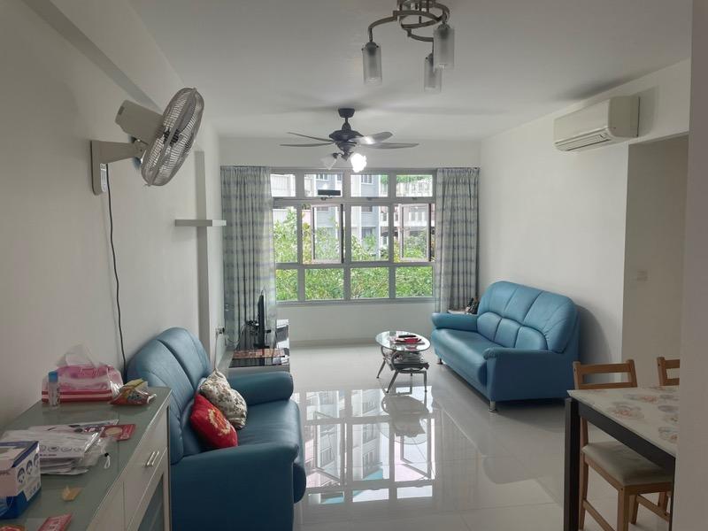 Prop-GPT: HDB Apartment: D27 Yishun 430A Yishun Avenue 11