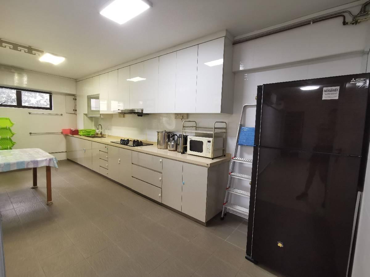 HDB Apartment for Rent, 648A Jurong West Street 61 HDB Apartment For Rent, $3,700, 3 Bed 2 Bath 1,184 sqft $3.13 psf, SGD 3,700 | 99-year Leasehold