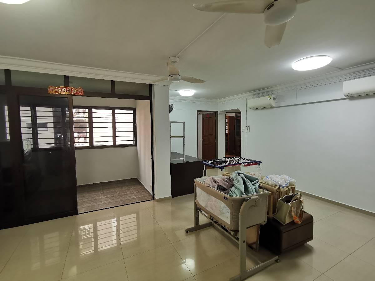HDB Apartment for Rent, 648A Jurong West Street 61 HDB Apartment For Rent, $3,700, 3 Bed 2 Bath 1,184 sqft $3.13 psf, SGD 3,700 | 99-year Leasehold