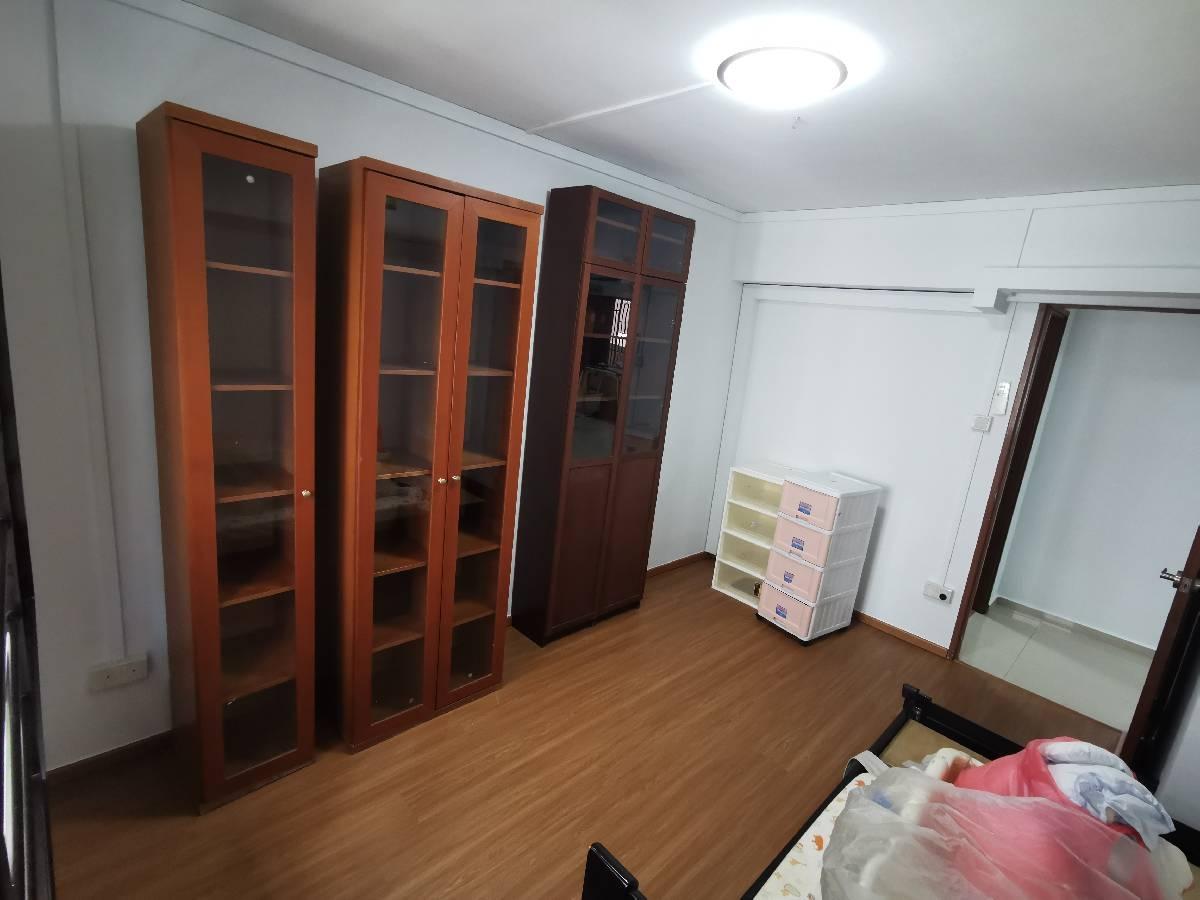 HDB Apartment for Rent, 648A Jurong West Street 61 HDB Apartment For Rent, $3,700, 3 Bed 2 Bath 1,184 sqft $3.13 psf, SGD 3,700 | 99-year Leasehold
