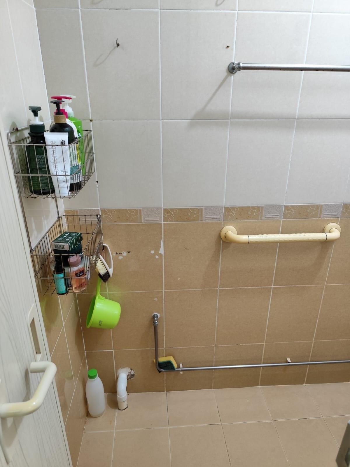 HDB Apartment for Rent, 131 Marsiling Rise HDB Apartment Room Rental, $900, 1 Bed 1 Bath 646 sqft $1.39 psf, SGD 900 | 99-year Leasehold