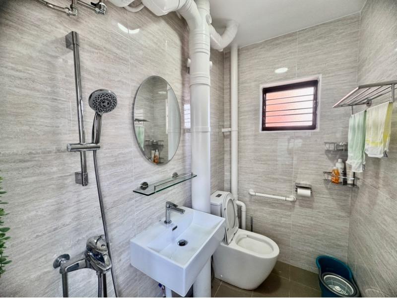 HDB Apartment for Rent, 825 Yishun Street 81 HDB Apartment For Rent, $3,000, 2 Bed 2 Bath 785 sqft $3.82 psf, SGD 3,000 | 99-year Leasehold