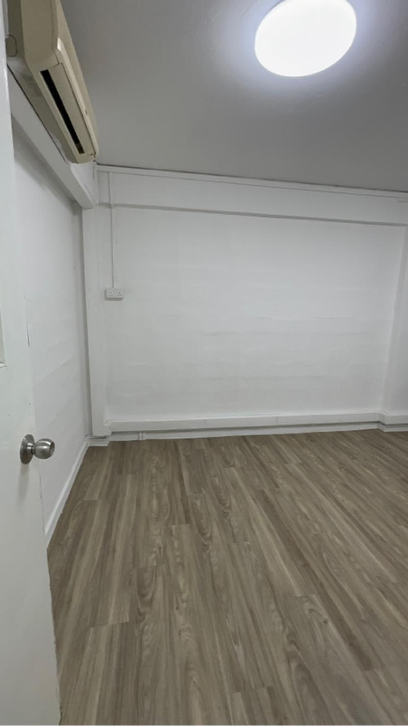 HDB Apartment for Rent, 3 Saint George's Road HDB Apartment For Rent, $3,600, 2 Bed 2 Bath 699 sqft $5.15 psf, SGD 3,600