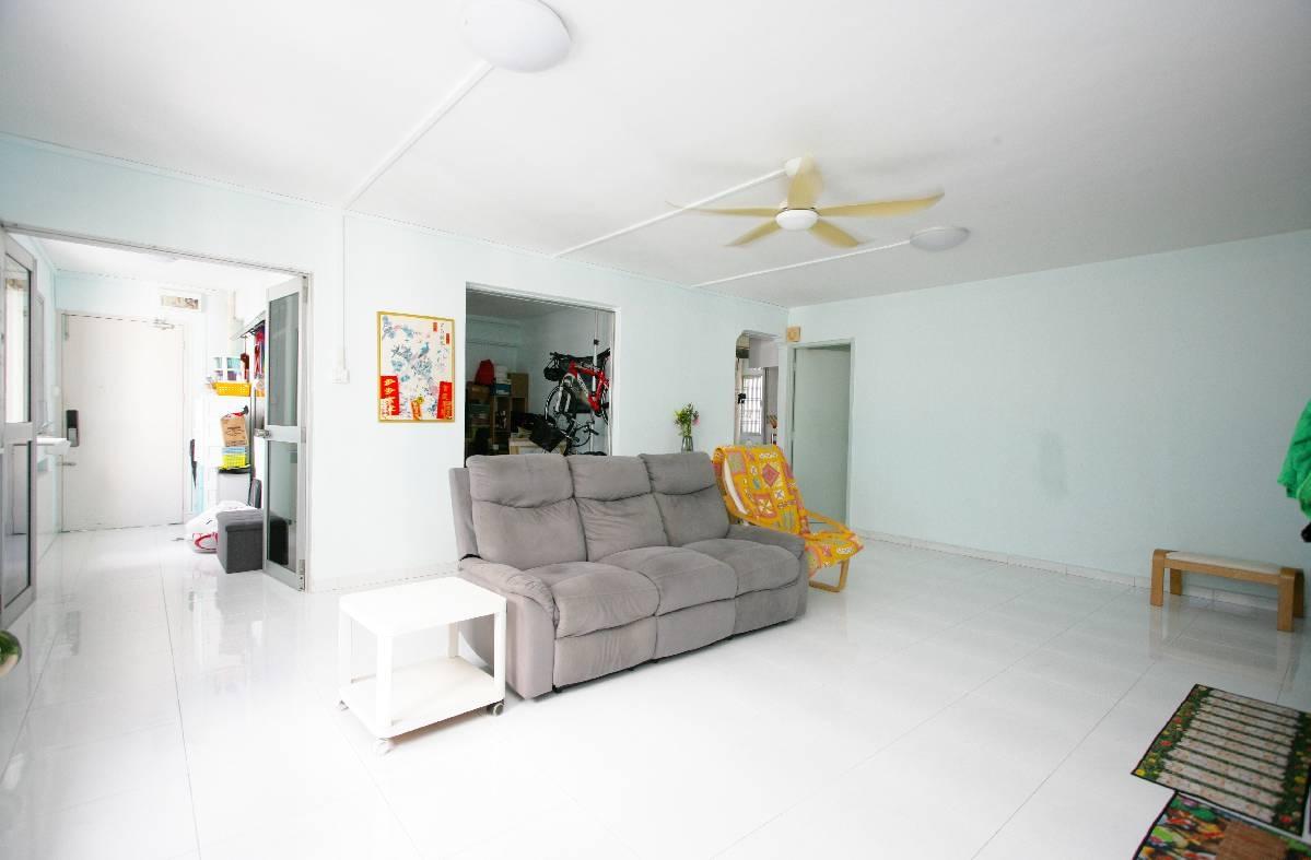 HDB Apartment for Rent, 349 Tampines Street 33 HDB Apartment For Rent, $3,600, 3 Bed 2 Bath 1,442 sqft $2.50 psf, SGD 3,600 | 99-year Leasehold