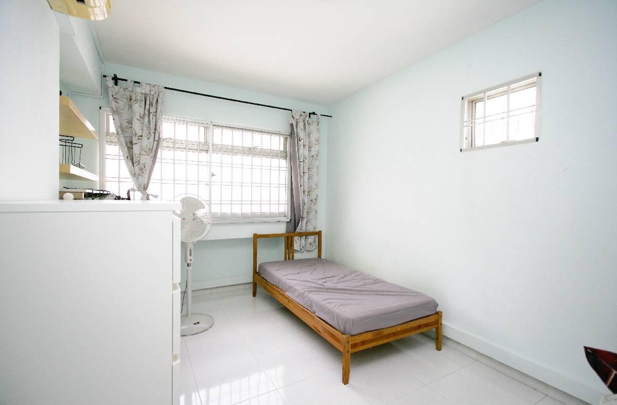 HDB Apartment for Rent, 349 Tampines Street 33 HDB Apartment For Rent, $3,600, 3 Bed 2 Bath 1,442 sqft $2.50 psf, SGD 3,600 | 99-year Leasehold