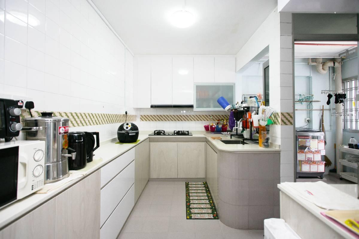 HDB Apartment for Rent, 349 Tampines Street 33 HDB Apartment For Rent, $3,600, 3 Bed 2 Bath 1,442 sqft $2.50 psf, SGD 3,600 | 99-year Leasehold