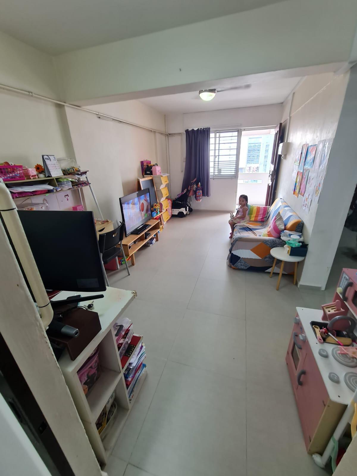 Prop-GPT: HDB Apartment: D07  271 Queen Street