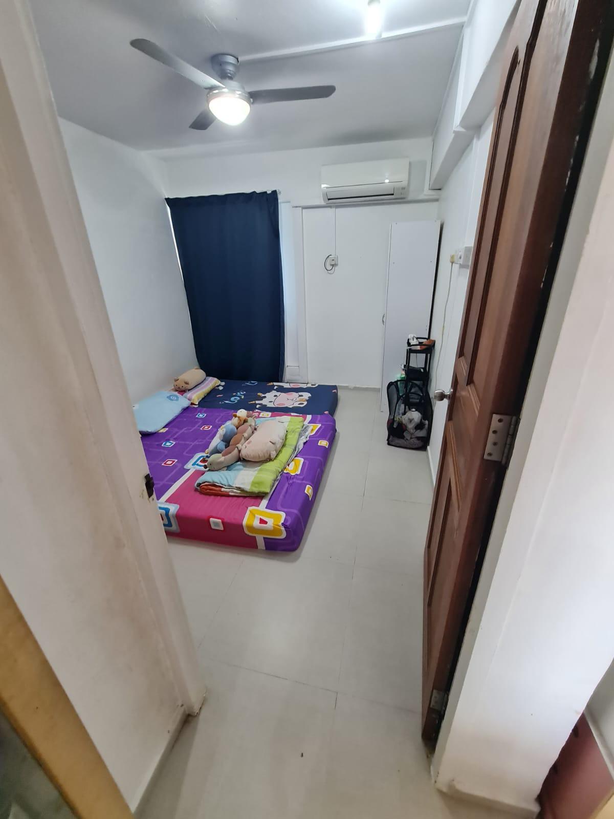HDB Apartment for Rent, 271 Queen Street HDB Apartment For Rent, $3,999, 2 Bed 1 Bath 657 sqft $6.09 psf, SGD 3,999 | 99-year Leasehold