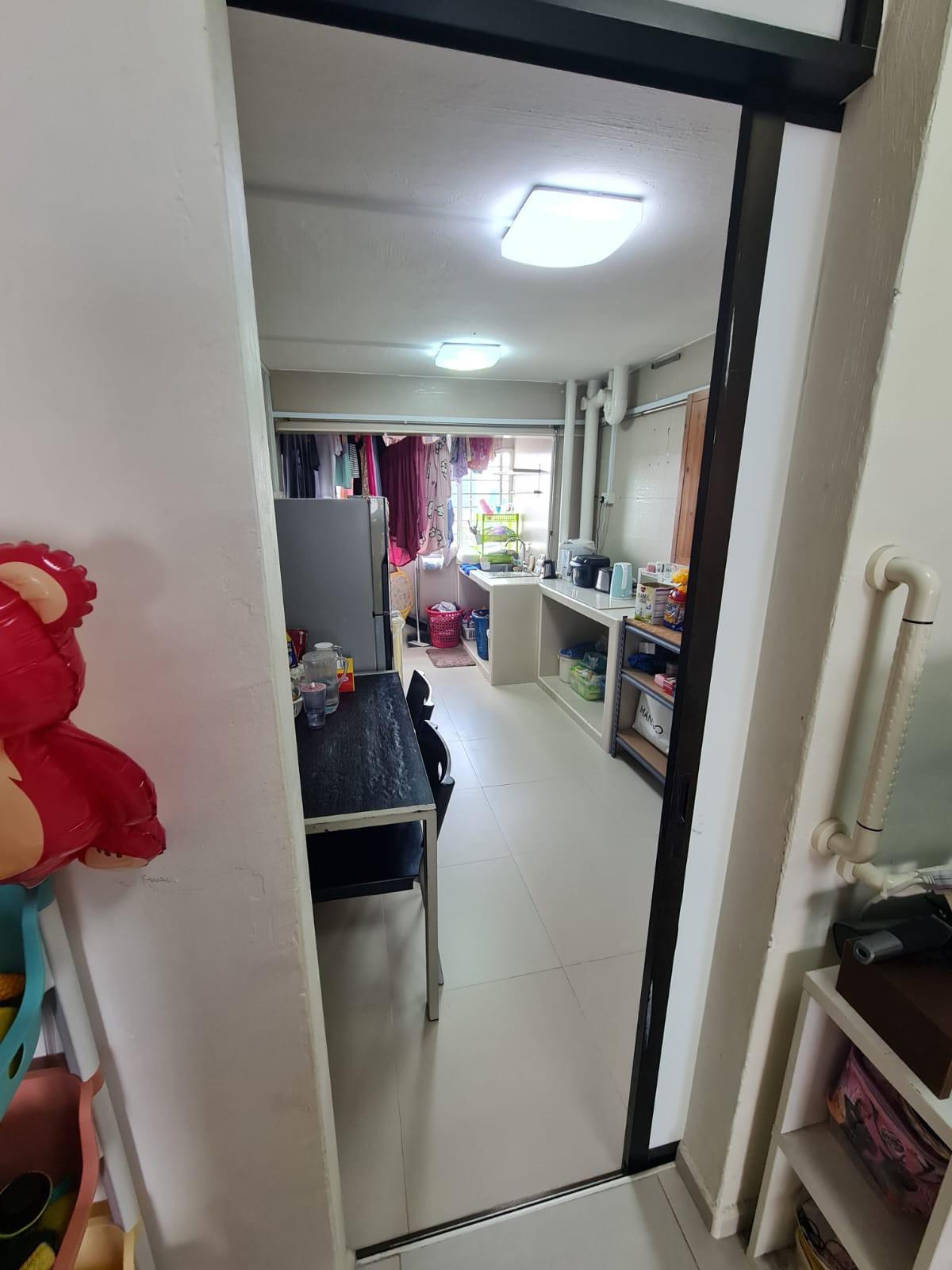 HDB Apartment for Rent, 271 Queen Street HDB Apartment For Rent, $3,999, 2 Bed 1 Bath 657 sqft $6.09 psf, SGD 3,999 | 99-year Leasehold