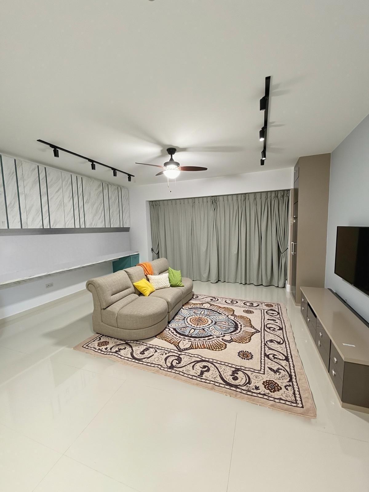 HDB Apartment for Rent, Pinnacle @ Duxton HDB Apartment For Rent, $5,500, 3 Bed 2 Bath 1,152 sqft $4.77 psf, SGD 5,500 | 99-year Leasehold