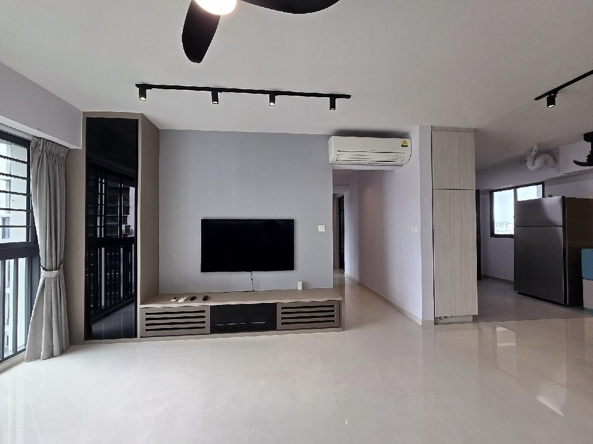 HDB Apartment for Rent, Pinnacle @ Duxton HDB Apartment For Rent, $5,500, 3 Bed 2 Bath 1,152 sqft $4.77 psf, SGD 5,500 | 99-year Leasehold
