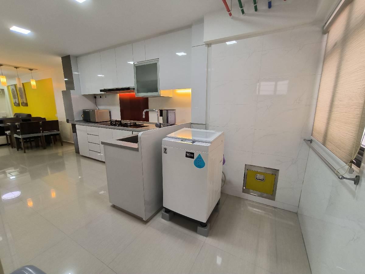 HDB Apartment for Rent, 130 Ang Mo Kio Avenue 3 HDB Apartment For Rent, $3,200, 2 Bed 2 Bath 786 sqft $4.07 psf, SGD 3,200 | 99-year Leasehold
