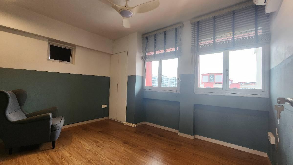 HDB Apartment for Rent, 572 Pasir Ris Street 53 HDB Apartment For Rent, $4,000, 3 Bed 2 Bath 1,216 sqft $3.29 psf, SGD 4,000
