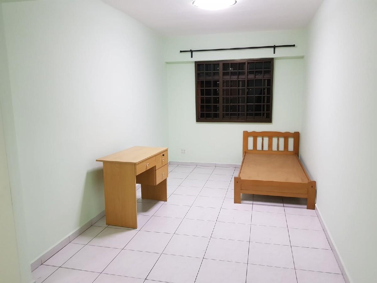 HDB Apartment for Rent, 523 Woodlands Drive 14 HDB Apartment For Rent, $3,500, 4 Bed 2 Bath 1,389 sqft $2.52 psf, SGD 3,500 | 99-year Leasehold