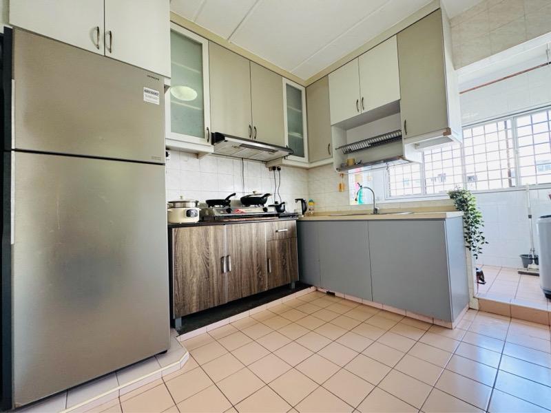 HDB Apartment for Rent, 14 Telok Blangah Crescent HDB Apartment For Rent, $5,000, 3 Bed 2 Bath 1,302 sqft $3.84 psf, SGD 5,000 | 99-year Leasehold