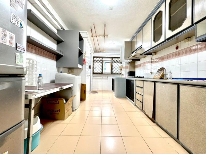 HDB Apartment for Rent, 627 Ang Mo Kio Avenue 9 HDB Apartment For Rent, $4,200, 4 Bed 2 Bath 1,367 sqft $3.07 psf, SGD 4,200 | 99-year Leasehold
