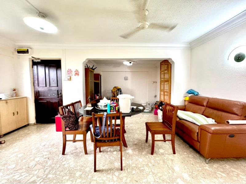 HDB Apartment for Rent, 627 Ang Mo Kio Avenue 9 HDB Apartment For Rent, $4,200, 4 Bed 2 Bath 1,367 sqft $3.07 psf, SGD 4,200 | 99-year Leasehold
