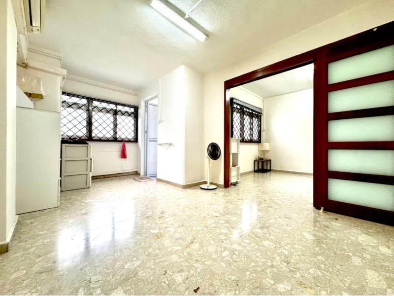 HDB Apartment for Rent, 627 Ang Mo Kio Avenue 9 HDB Apartment For Rent, $4,200, 4 Bed 2 Bath 1,367 sqft $3.07 psf, SGD 4,200 | 99-year Leasehold