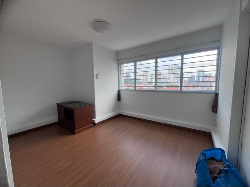 HDB Apartment for Rent, 7 Tanjong Pagar Plaza HDB Apartment For Rent, $4,000, 3 Bed 1 Bath 893 sqft $4.48 psf, SGD 4,000 | 99-year Leasehold