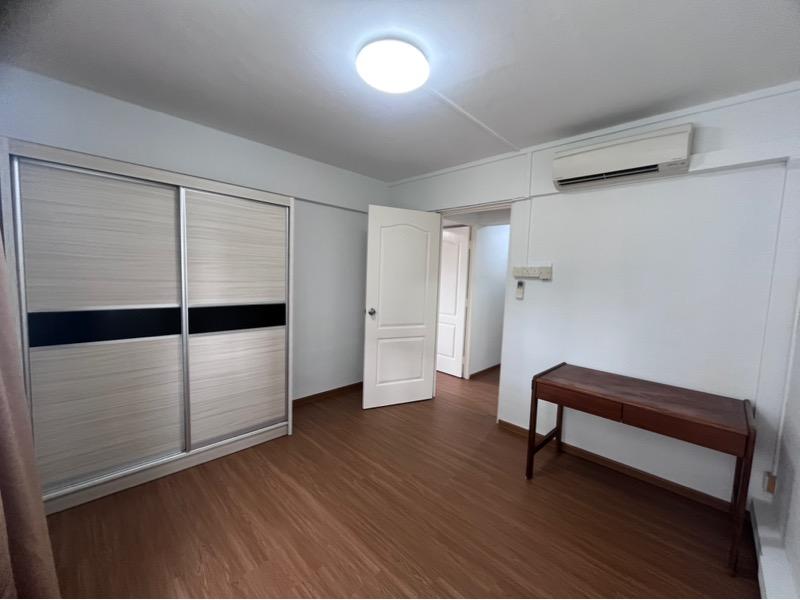 HDB Apartment for Rent, 7 Tanjong Pagar Plaza HDB Apartment For Rent, $4,000, 3 Bed 1 Bath 893 sqft $4.48 psf, SGD 4,000 | 99-year Leasehold