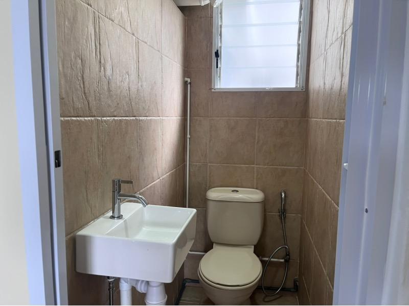 HDB Apartment for Rent, 7 Tanjong Pagar Plaza HDB Apartment For Rent, $4,000, 3 Bed 1 Bath 893 sqft $4.48 psf, SGD 4,000 | 99-year Leasehold