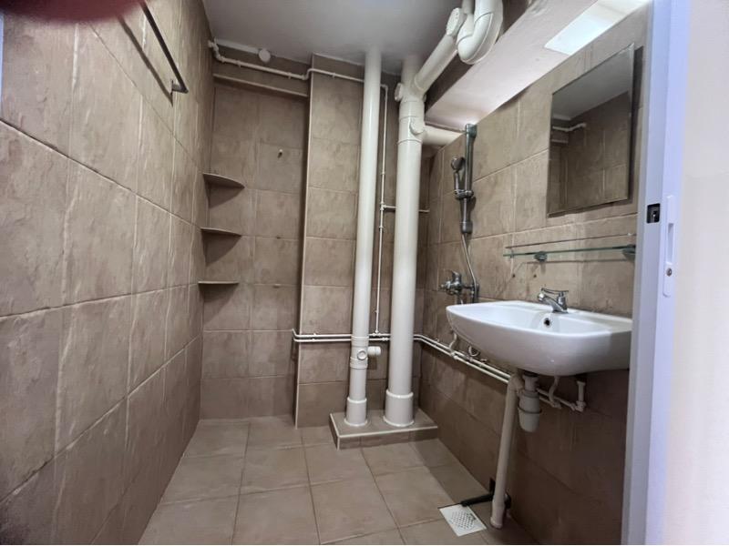 HDB Apartment for Rent, 7 Tanjong Pagar Plaza HDB Apartment For Rent, $4,000, 3 Bed 1 Bath 893 sqft $4.48 psf, SGD 4,000 | 99-year Leasehold