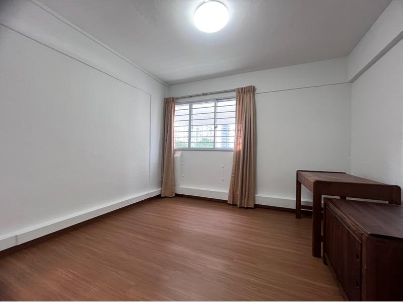 HDB Apartment for Rent, 7 Tanjong Pagar Plaza HDB Apartment For Rent, $4,000, 3 Bed 1 Bath 893 sqft $4.48 psf, SGD 4,000 | 99-year Leasehold