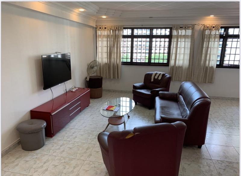 Prop-GPT: HDB Apartment: D27  312 Sembawang Drive
