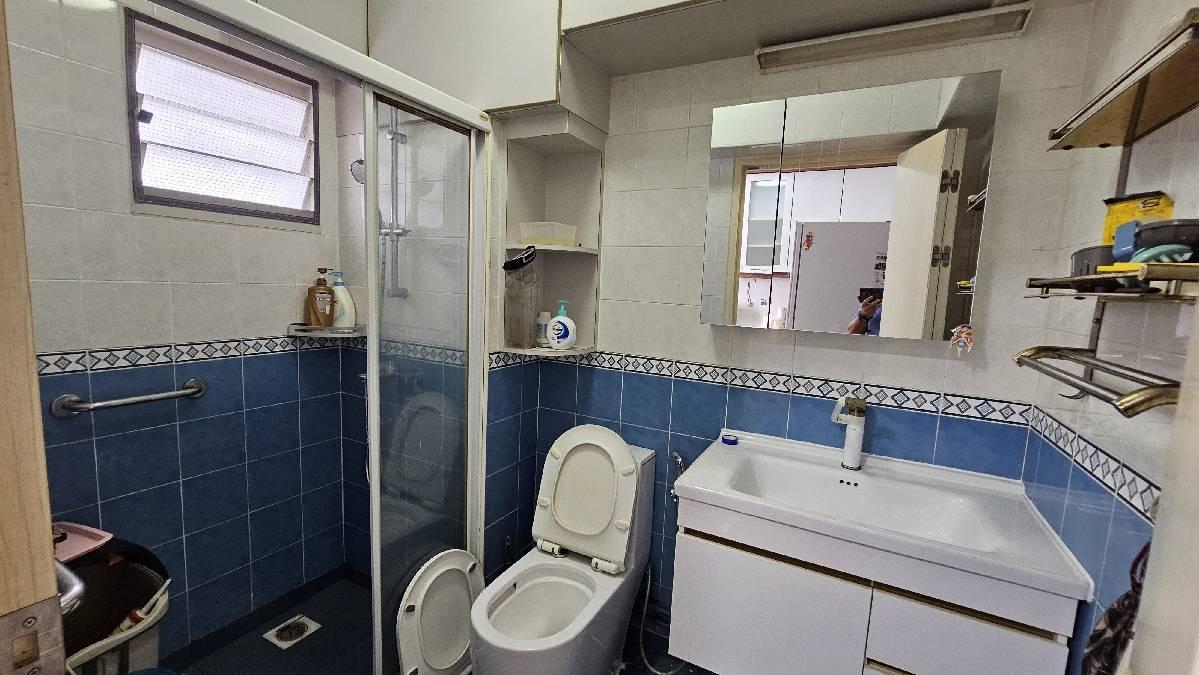 HDB Apartment for Rent, 176D Edgefield Plains HDB Apartment For Rent, $3,400, 3 Bed 2 Bath 1,184 sqft $2.87 psf, SGD 3,400 | 99-year Leasehold