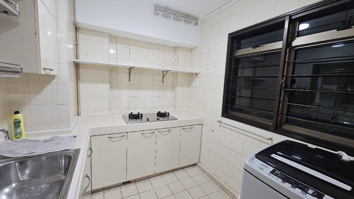 HDB Apartment for Rent, 677C Jurong West Street 64 HDB Apartment For Rent, $3,500, 3 Bed 2 Bath 969 sqft $3.61 psf, SGD 3,500 | 99-year Leasehold