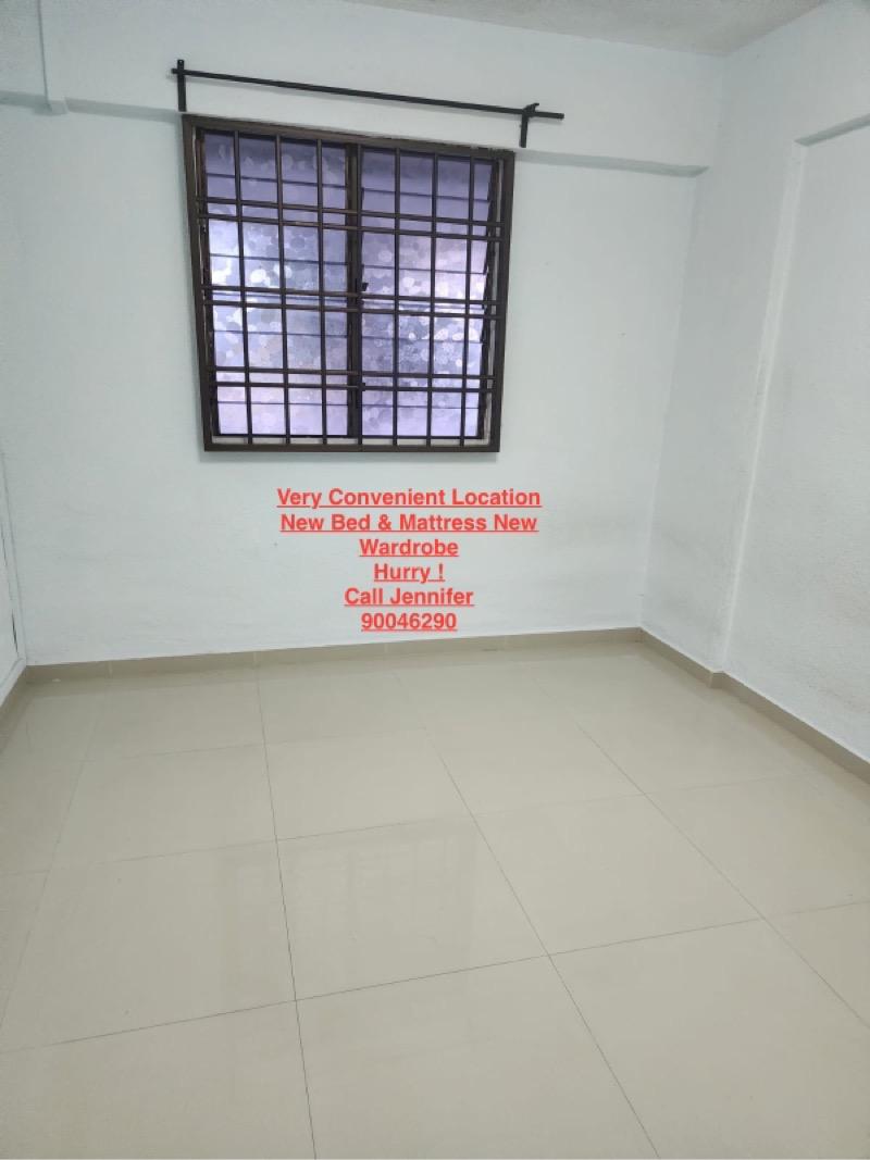Prop-GPT: HDB Apartment: D27 Yishun 746 Yishun MRT