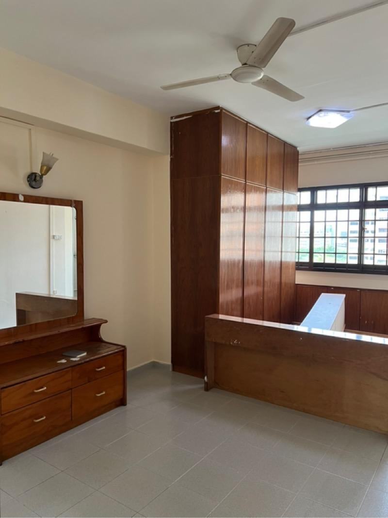 HDB Apartment for Rent, 717 Tampines Street 72 HDB Apartment For Rent, $3,400, 3 Bed 2 Bath 1,076 sqft $3.16 psf, SGD 3,400 | 99-year Leasehold