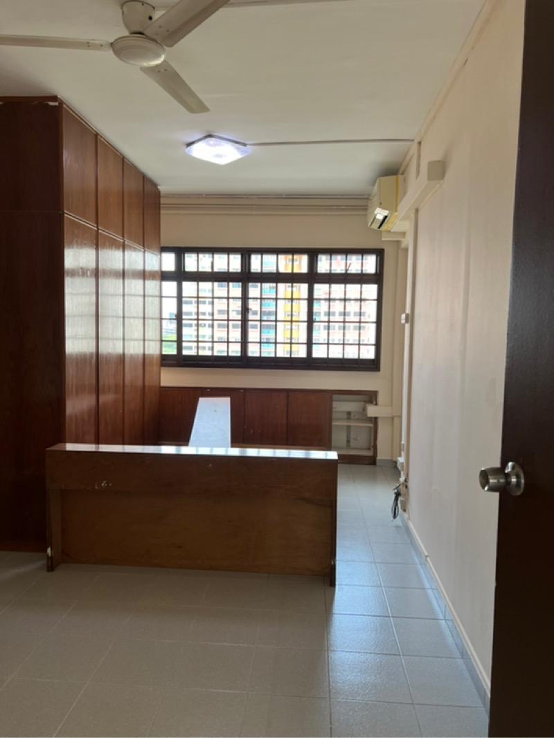 HDB Apartment for Rent, 717 Tampines Street 72 HDB Apartment For Rent, $3,400, 3 Bed 2 Bath 1,076 sqft $3.16 psf, SGD 3,400 | 99-year Leasehold