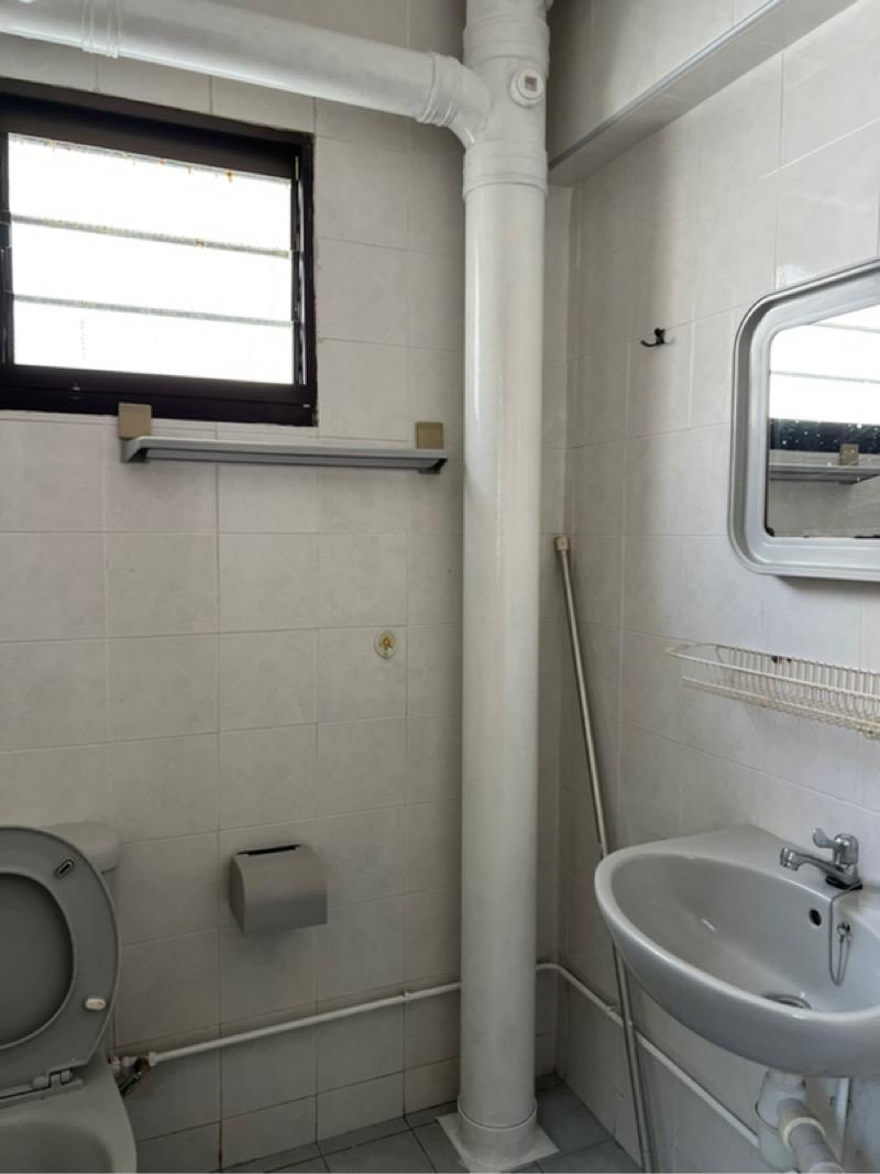 HDB Apartment for Rent, 717 Tampines Street 72 HDB Apartment For Rent, $3,400, 3 Bed 2 Bath 1,076 sqft $3.16 psf, SGD 3,400 | 99-year Leasehold