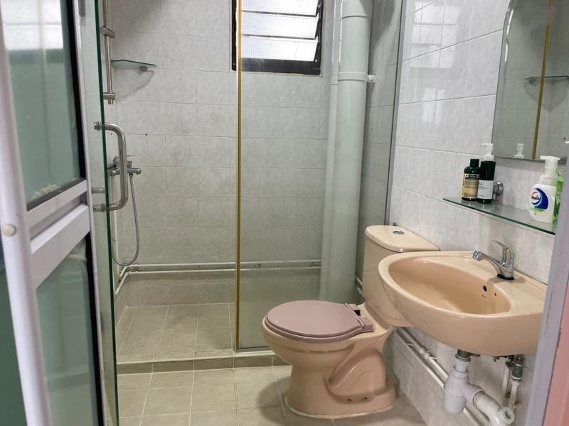 HDB Apartment for Rent, 17 Telok Blangah Crescent HDB Apartment For Rent, $3,600, 2 Bed 2 Bath 1,065 sqft $3.38 psf, SGD 3,600 | 99-year Leasehold