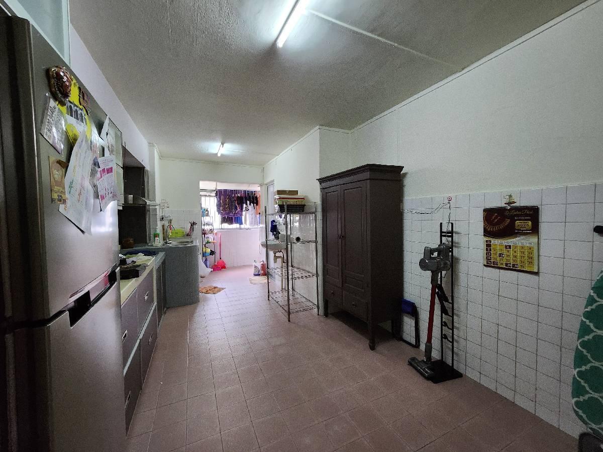 HDB Apartment for Rent, 830 Tampines Street 82 HDB Apartment For Rent, $3,500, 2 Bed 2 Bath 689 sqft $5.08 psf, SGD 3,500 | 99-year Leasehold