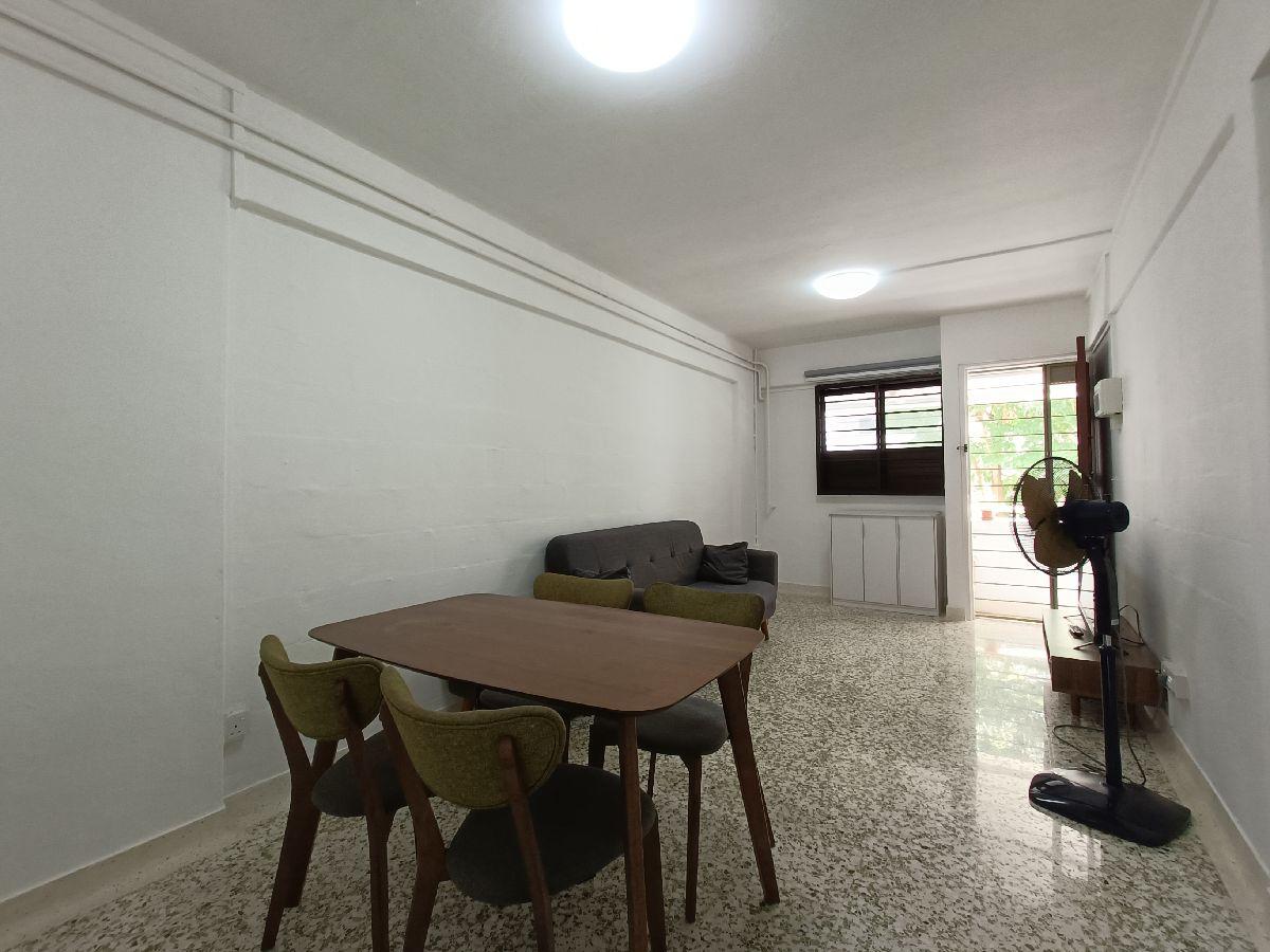 HDB Apartment for Rent, 303 Clementi Avenue 4 HDB Apartment For Rent, $3,200, 2 Bed 2 Bath 721 sqft $4.44 psf, SGD 3,200 | 99-year Leasehold
