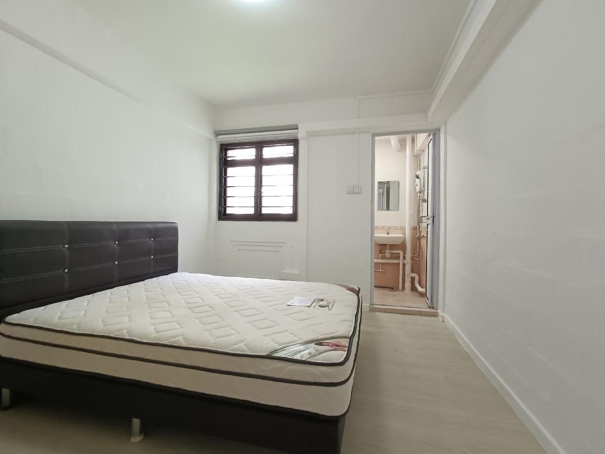 HDB Apartment for Rent, 303 Clementi Avenue 4 HDB Apartment For Rent, $3,200, 2 Bed 2 Bath 721 sqft $4.44 psf, SGD 3,200 | 99-year Leasehold