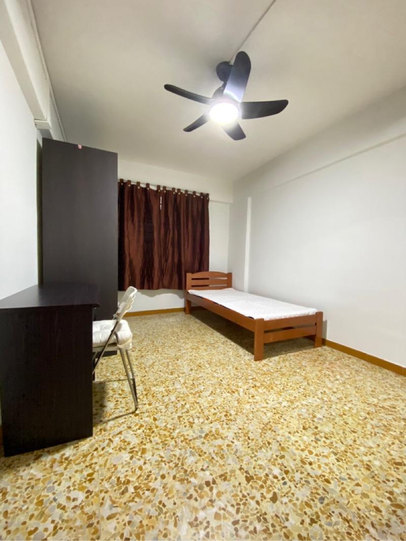 HDB Apartment for Rent, 335 Clementi Avenue 2 HDB Apartment For Rent, $3,500, 2 Bed 2 Bath 721 sqft $4.85 psf, SGD 3,500 | 99-year Leasehold