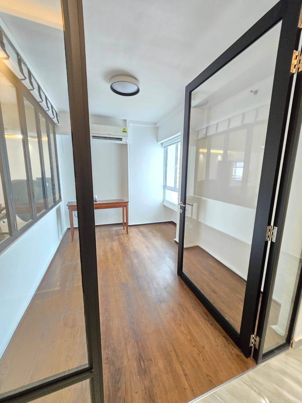 HDB Apartment for Rent, 669A Jurong West Street 64 HDB Apartment For Rent, $4,500, 4 Bed 2 Bath 1,399 sqft $3.22 psf, SGD 4,500 | 99-year Leasehold