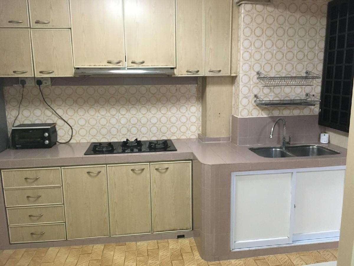 HDB Apartment for Rent, 77 Indus Road HDB Apartment For Rent, $3,000, 2 Bed 1 Bath 700 sqft $4.29 psf, SGD 3,000 | 99-year Leasehold