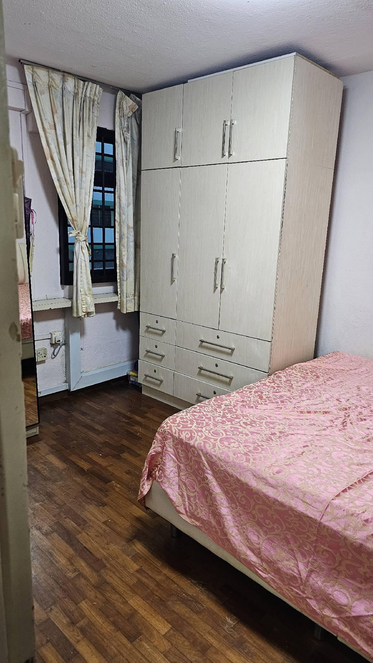 HDB Apartment for Rent, 77 Indus Road HDB Apartment For Rent, $3,000, 2 Bed 1 Bath 700 sqft $4.29 psf, SGD 3,000 | 99-year Leasehold