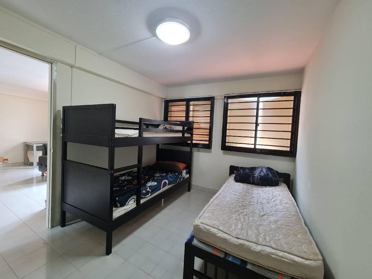HDB Apartment for Rent, 184 Toa Payoh Central HDB Apartment For Rent, $3,500, 2 Bed 1 Bath 721 sqft $4.85 psf, SGD 3,500