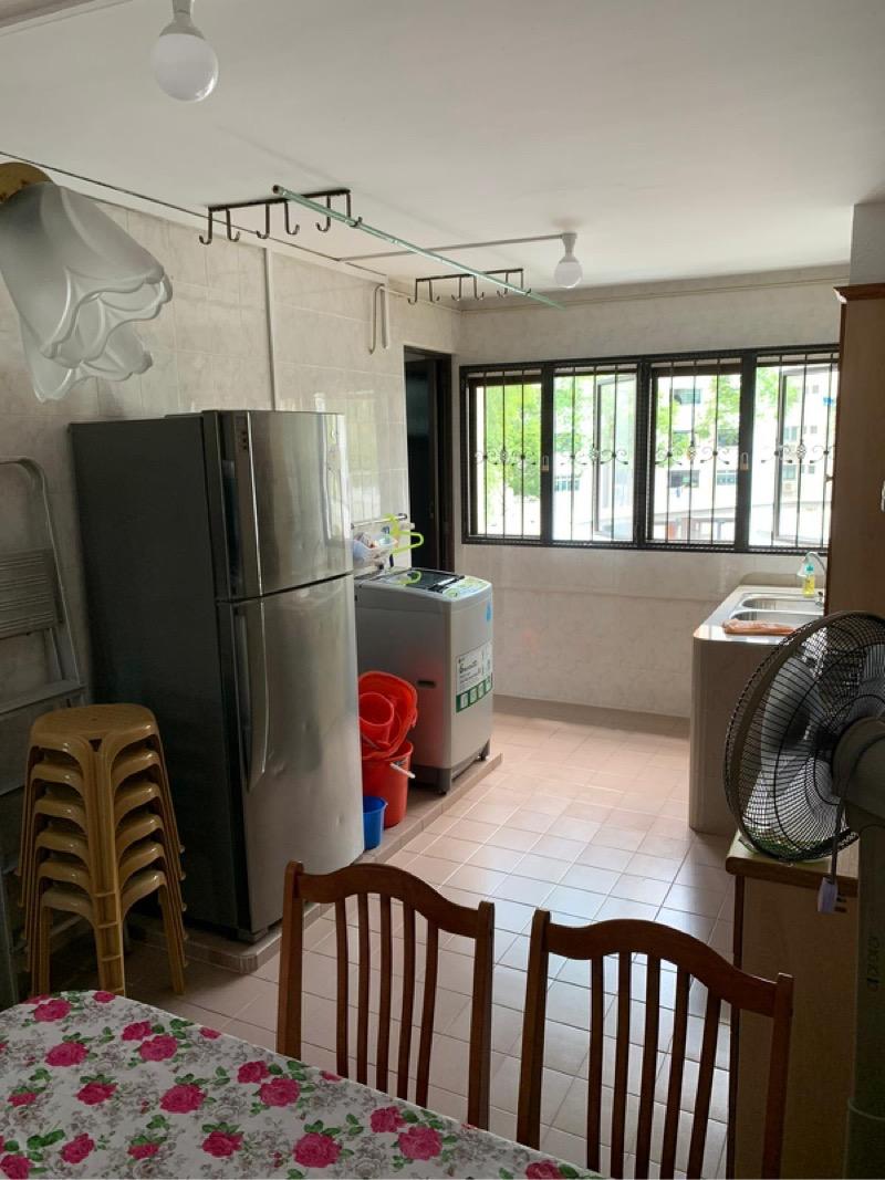 HDB Apartment for Rent, 320 Clementi Avenue 4 HDB Apartment For Rent, $3,500, 2 Bed 2 Bath 721 sqft $4.85 psf, SGD 3,500 | 99-year Leasehold