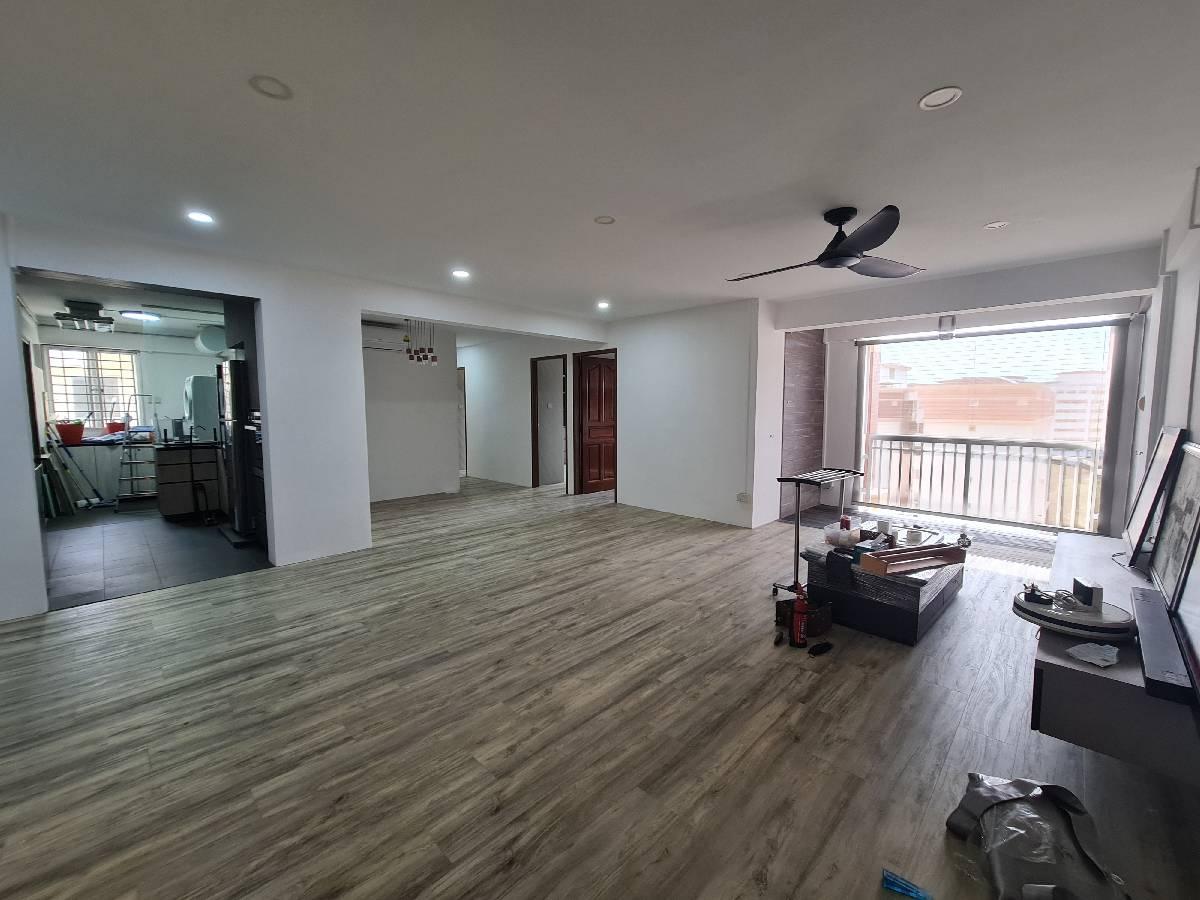 Prop-GPT: HDB Apartment: D18  498D Tampines Street 45