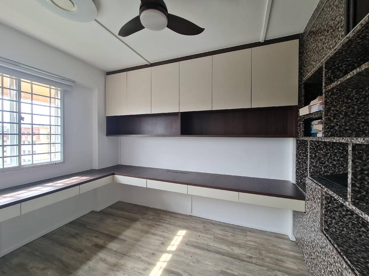 HDB Apartment for Rent, 498D Tampines Street 45 HDB Apartment For Rent, $4,350, 4 Bed 2 Bath 1,539 sqft $2.83 psf, SGD 4,350 | 99-year Leasehold