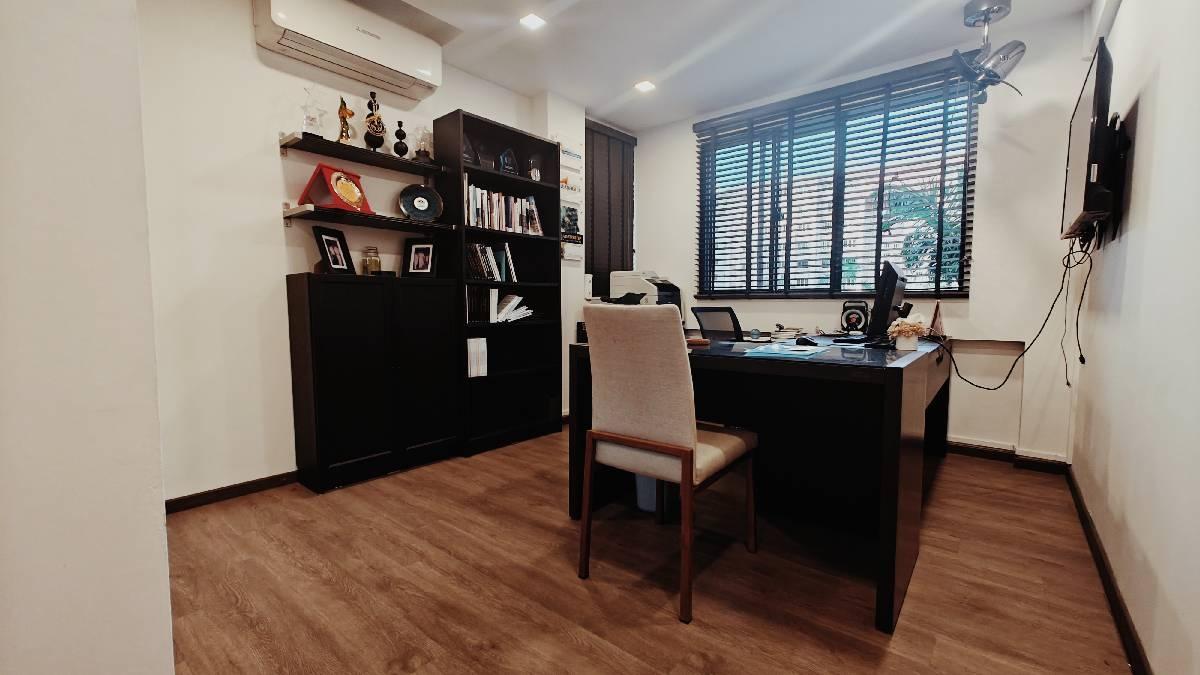 HDB Apartment for Rent, 497D Tampines Street 45 HDB Apartment For Rent, $5,200, 4 Bed 2 Bath 1,485 sqft $3.50 psf, SGD 5,200 | 99-year Leasehold