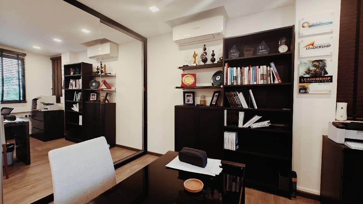 HDB Apartment for Rent, 497D Tampines Street 45 HDB Apartment For Rent, $5,200, 4 Bed 2 Bath 1,485 sqft $3.50 psf, SGD 5,200 | 99-year Leasehold