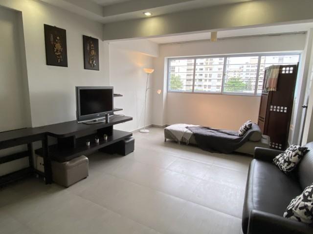 HDB Apartment for Rent, 358 Woodlands Avenue 5 HDB Apartment For Rent, $4,000, 4 Bed 2 Bath 1,550 sqft $2.58 psf, SGD 4,000 | 99-year Leasehold